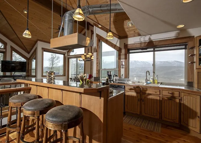 Scenic Ridge With Panoramic Mountain Views Near Alpine, Utah * Alpine